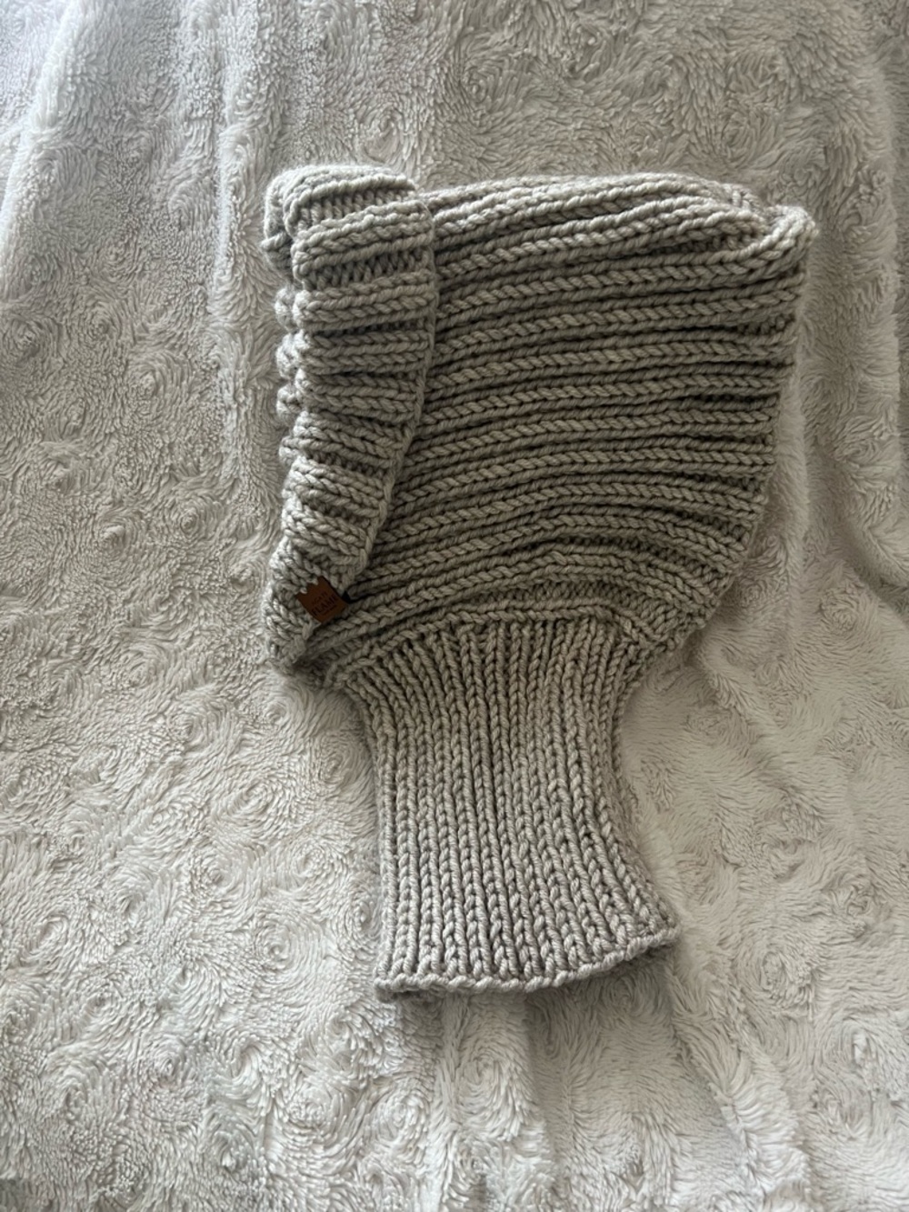 Hand-Knitted Balaclava Hood with Face Mask - Soft and Warm, Unisex